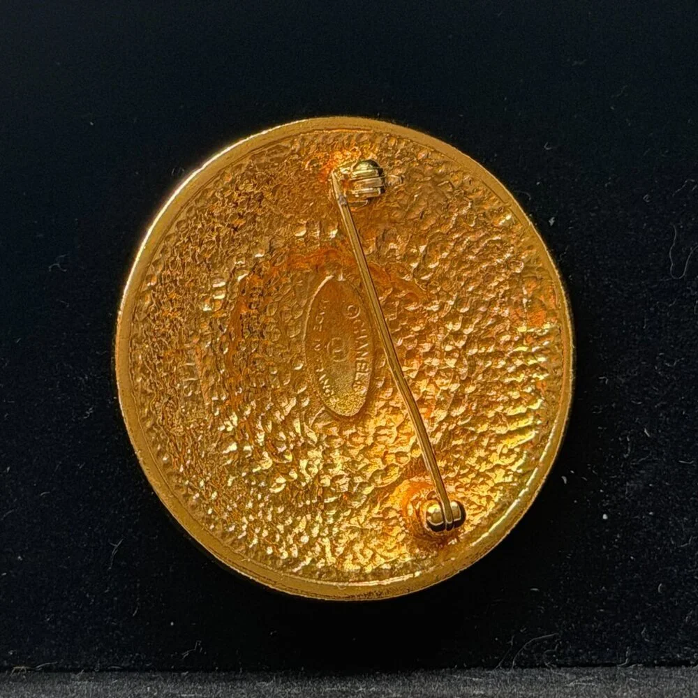 CHANEL Vintage Gold Sunburst Brooch Pin MINT